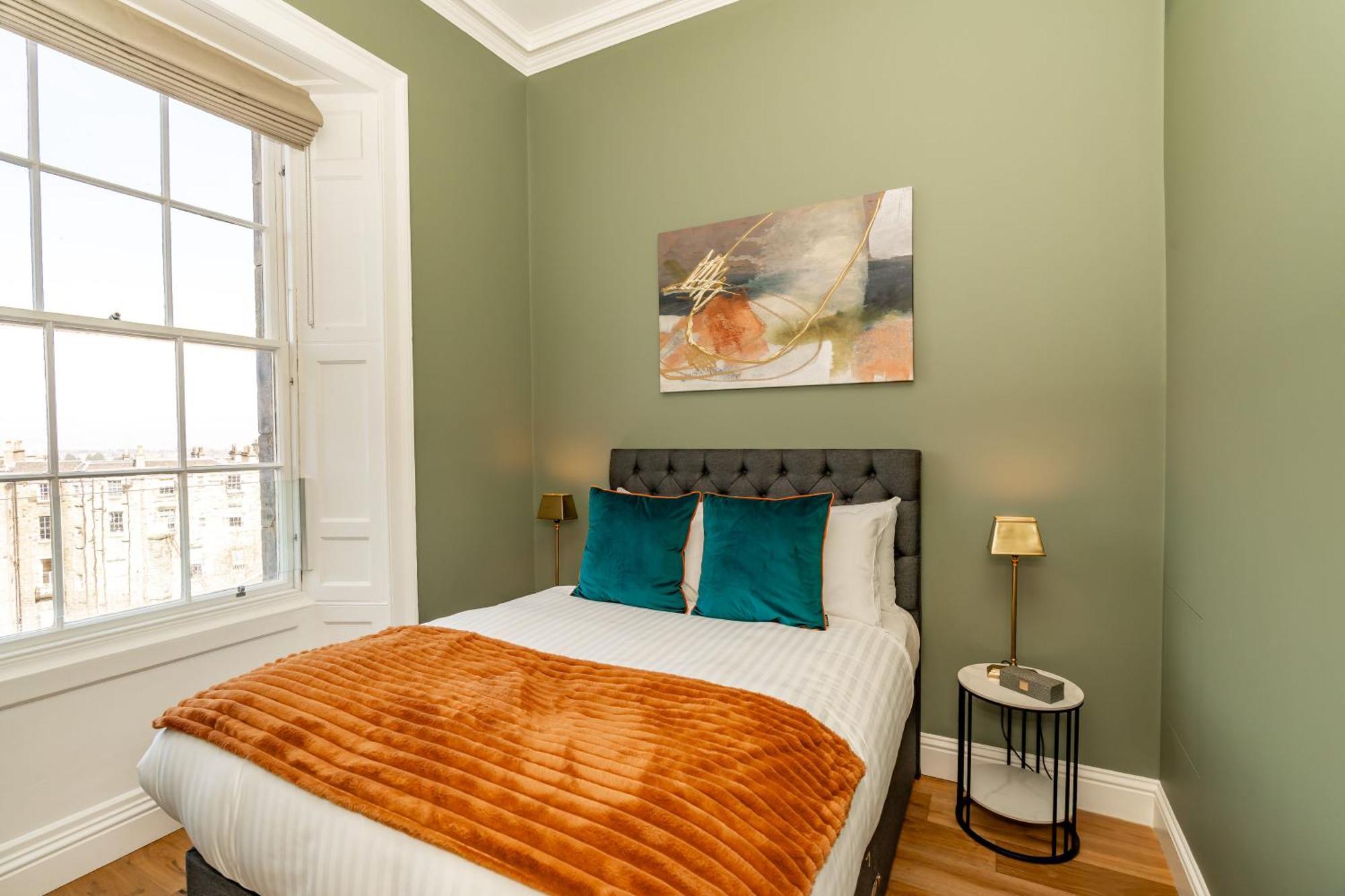 Dragon Suites Luxury Apartments At 9 Albyn Place EDI Exteriér fotografie