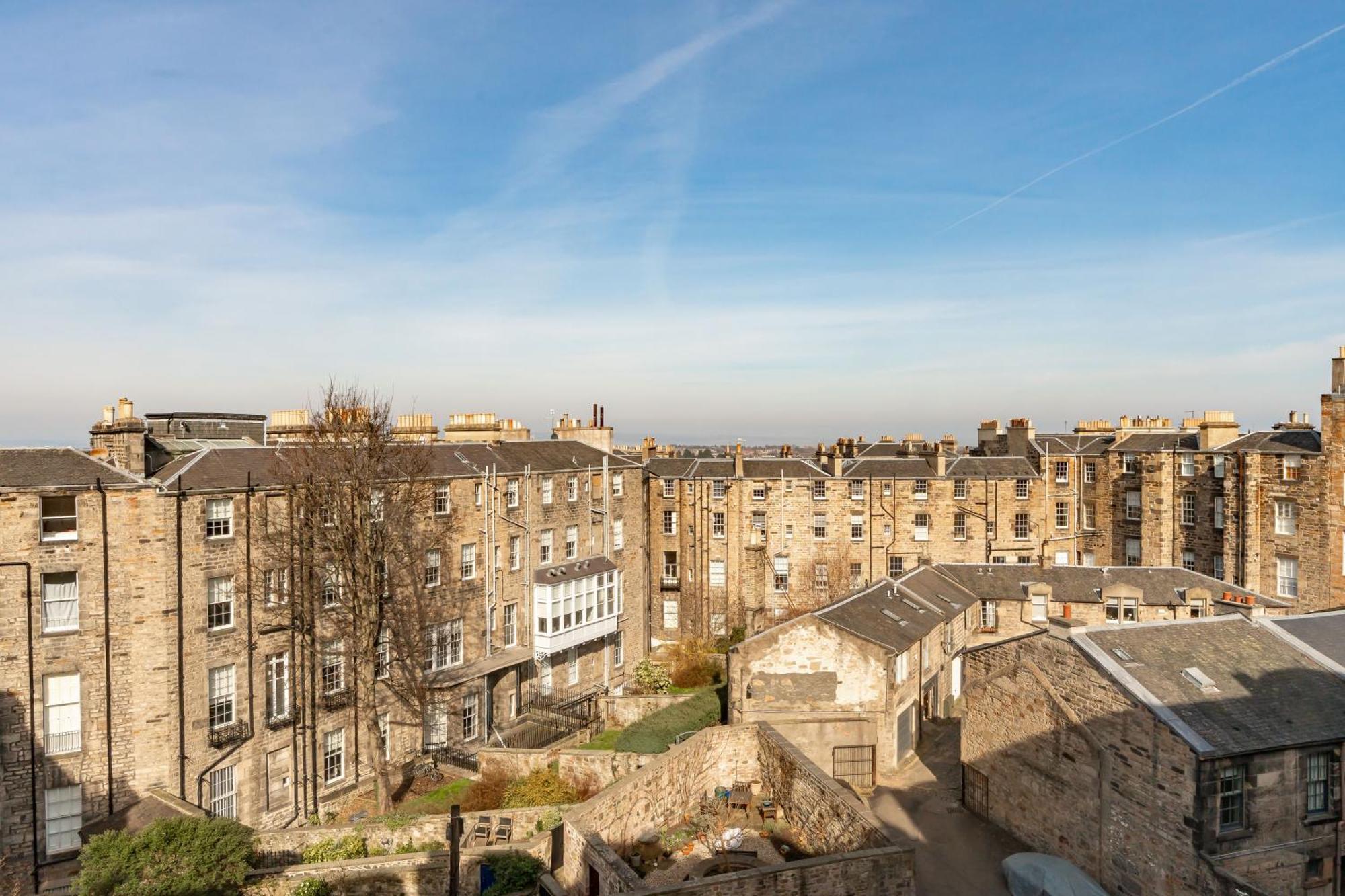 Dragon Suites Luxury Apartments At 9 Albyn Place EDI Exteriér fotografie