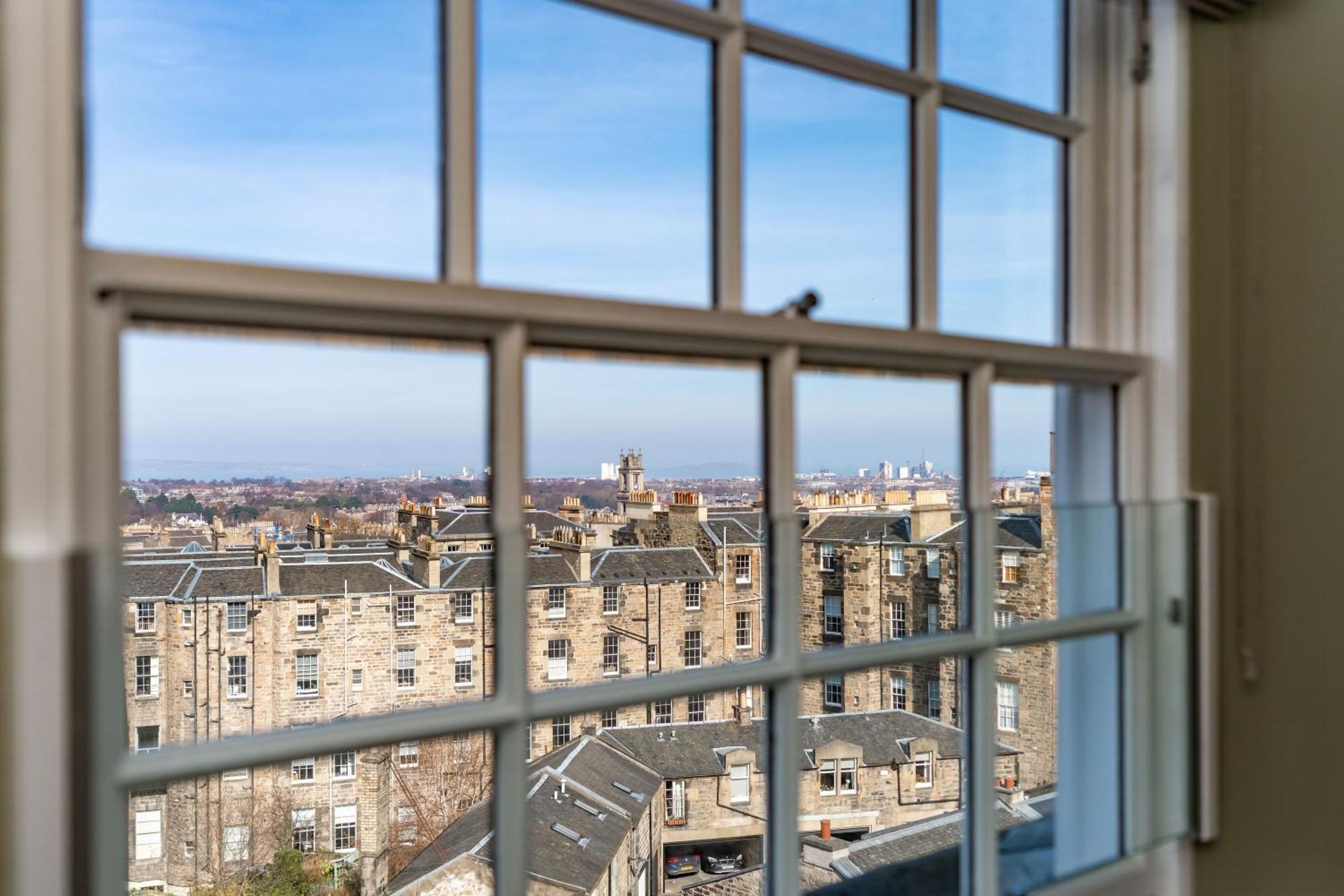 Dragon Suites Luxury Apartments At 9 Albyn Place EDI Exteriér fotografie