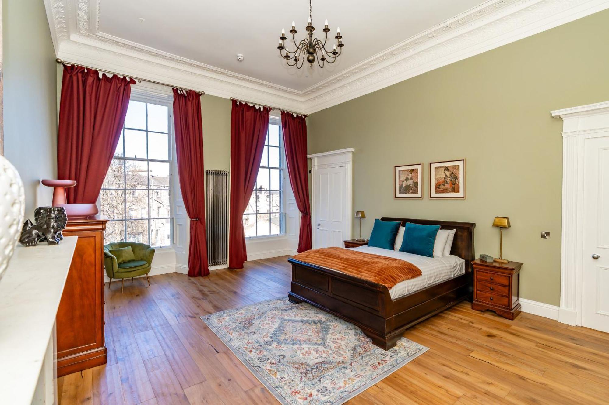 Dragon Suites Luxury Apartments At 9 Albyn Place EDI Exteriér fotografie