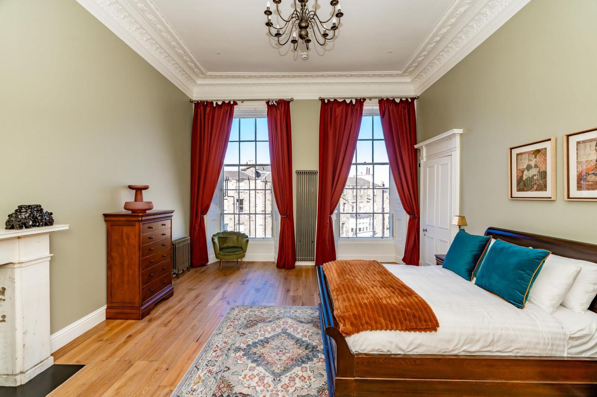 Dragon Suites Luxury Apartments At 9 Albyn Place EDI Exteriér fotografie