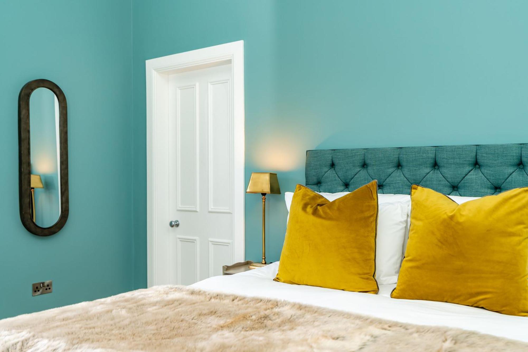 Dragon Suites Luxury Apartments At 9 Albyn Place EDI Exteriér fotografie